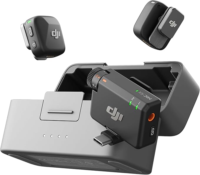 DJI Mic Mini Wireless Microphone System (2TX+1RX + Charging Case) DMMR01