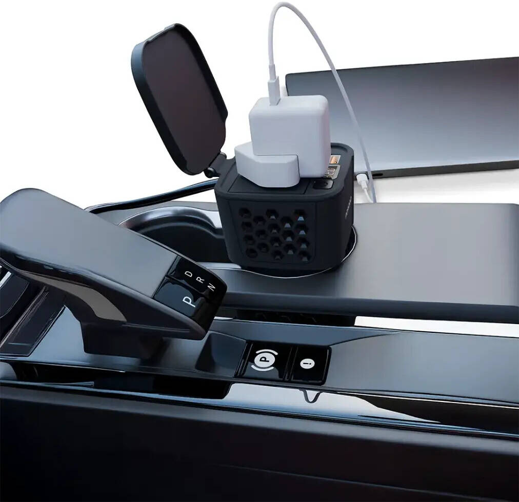 Porodo 200W Car Inverter with Retractable Cable -Black
