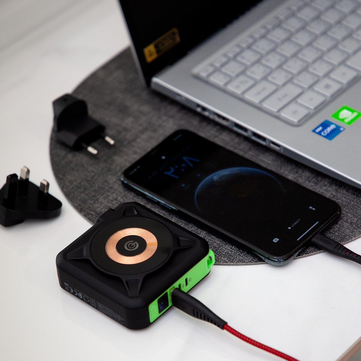 GOUI MBALA PRO POWER BANK +WIRELESS CHARGER 15W+ WALL CHARGER