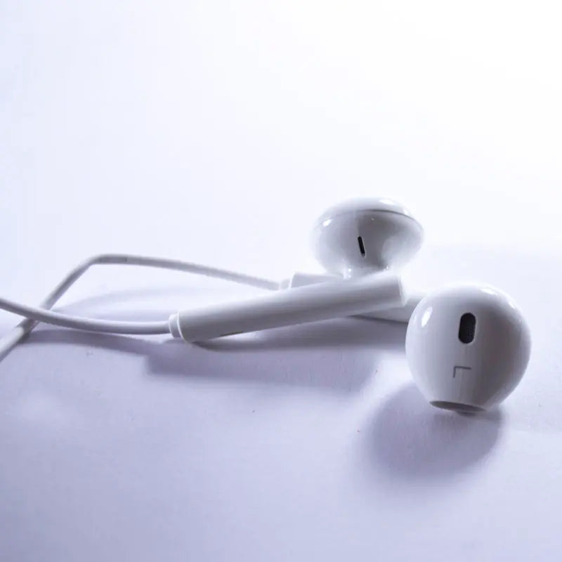 سماعات Huawei CM33 Classic USB-C السلكية مع ميكروفون – أبيض
