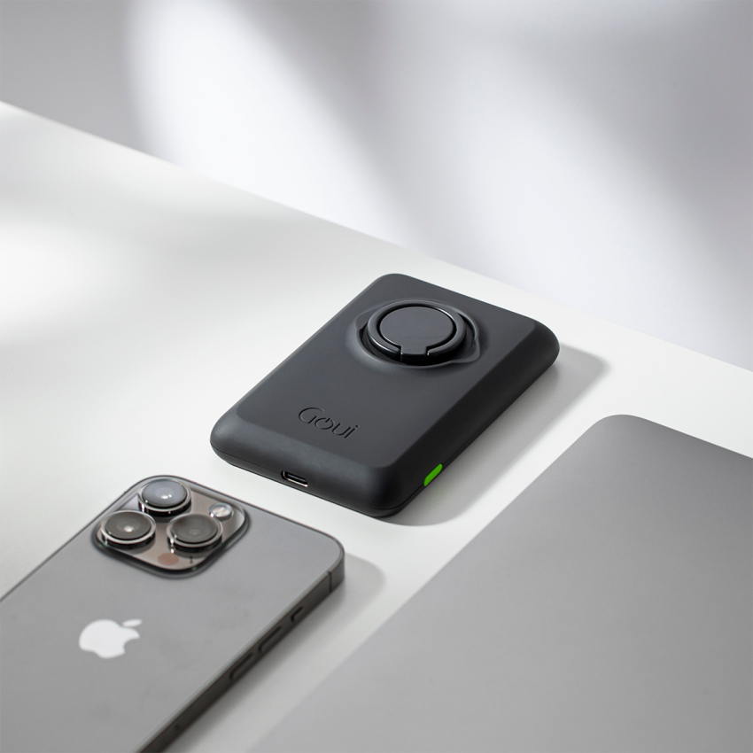GOUI MAG PRO 10000mAh Magnetic Wireless Power Bank with Apple Watch Charger – Black