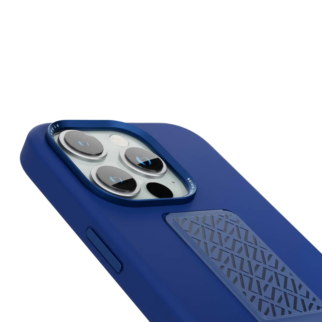 Levelo Morphix Silicone Case With Silicone Grip For iPhone 15 Pro - Deep Blue