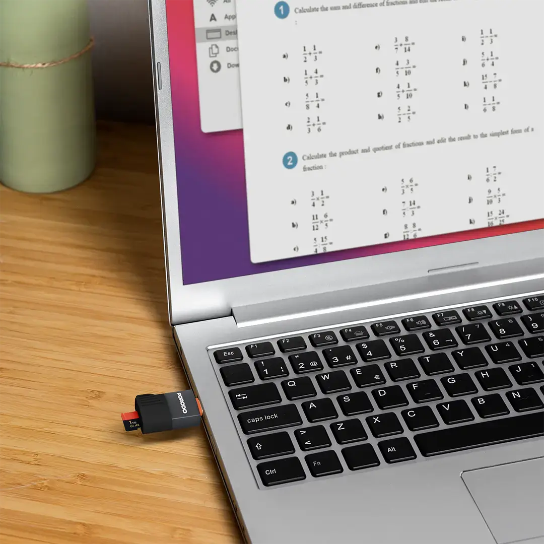 Porodo Lightning OTG TF Card Reader