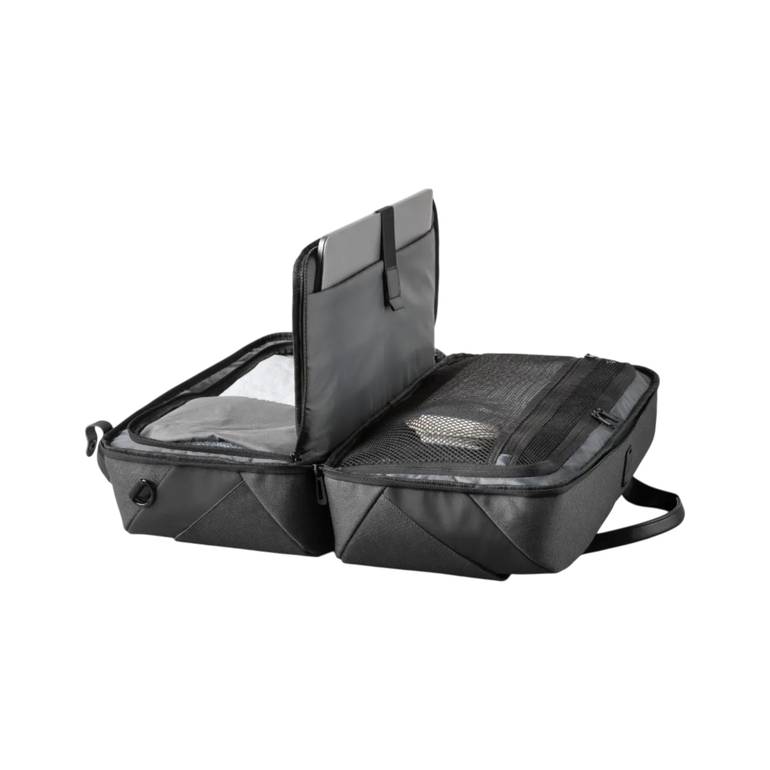 Levelo Melle Polyster Travel Duffle Bag with USB charging port - Blue