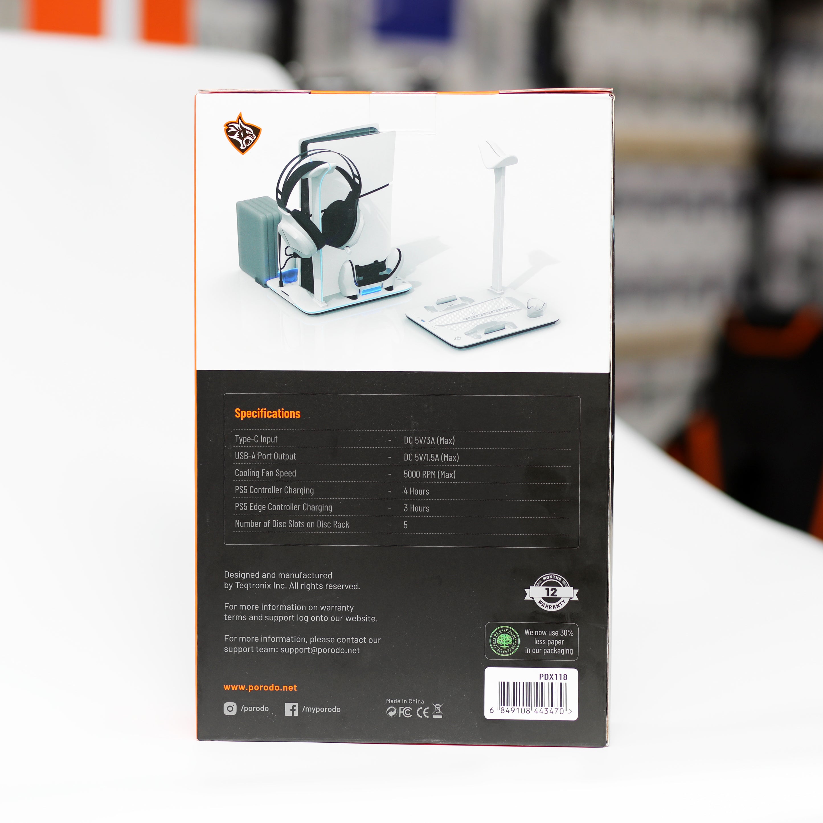 قاعدة تبريد وشحن PS5 Slim Porodo Gaming PDX118 مع إضاءة RGB وشاحن يدين