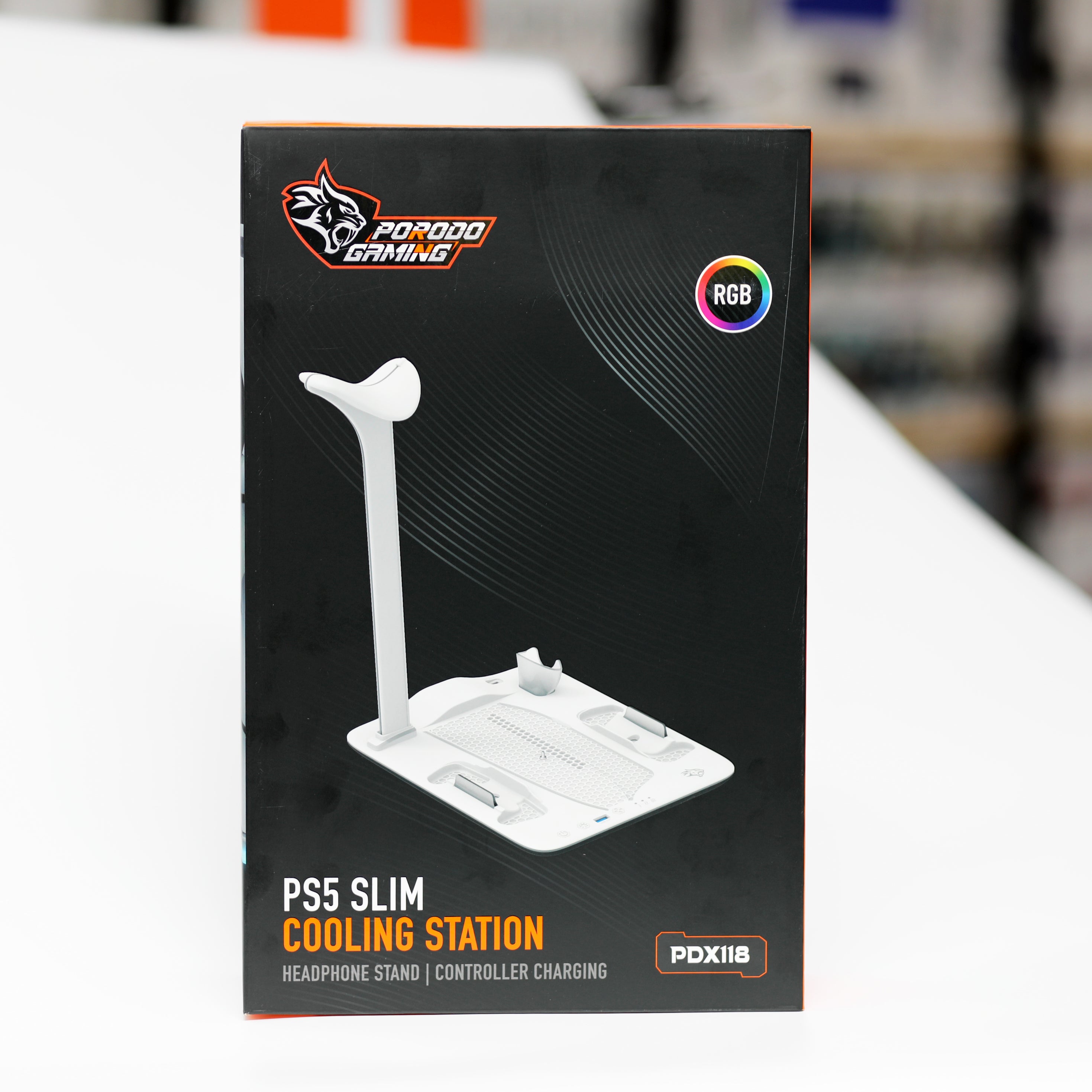 قاعدة تبريد وشحن PS5 Slim Porodo Gaming PDX118 مع إضاءة RGB وشاحن يدين