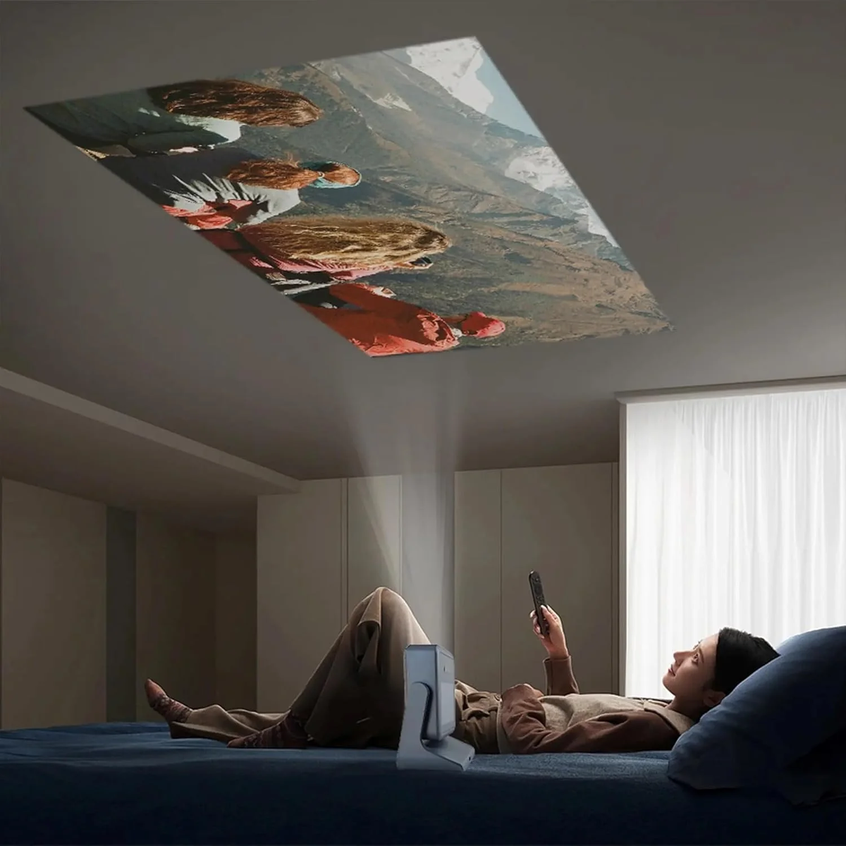 TOUCH SCREEN SMART PROJECTOR WIFI-USB-PHONE MIRRORING