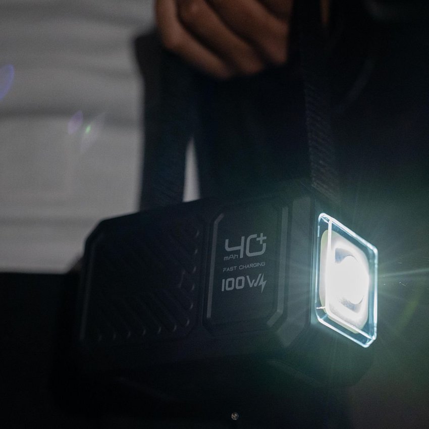 GOUI Beast 100 Portable Power Station 154Wh with 100W Fast Charging & LED Flashlight – Black
