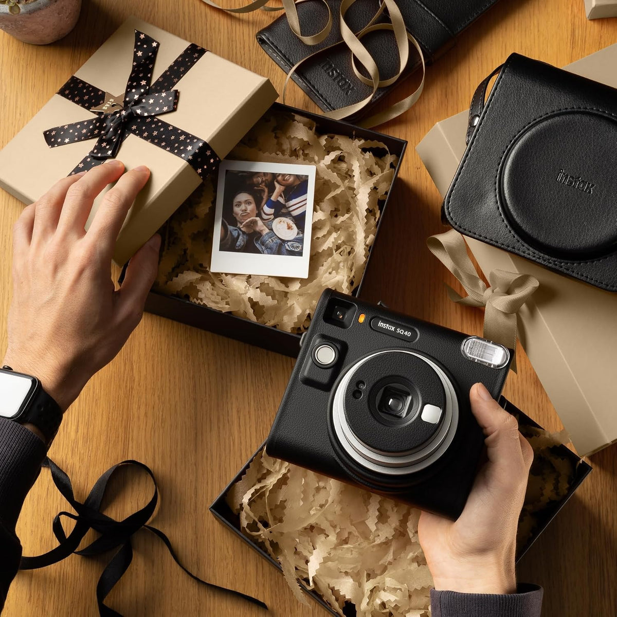 Fujifilm Instax SQ40 Black Instant Camera - — Image 4