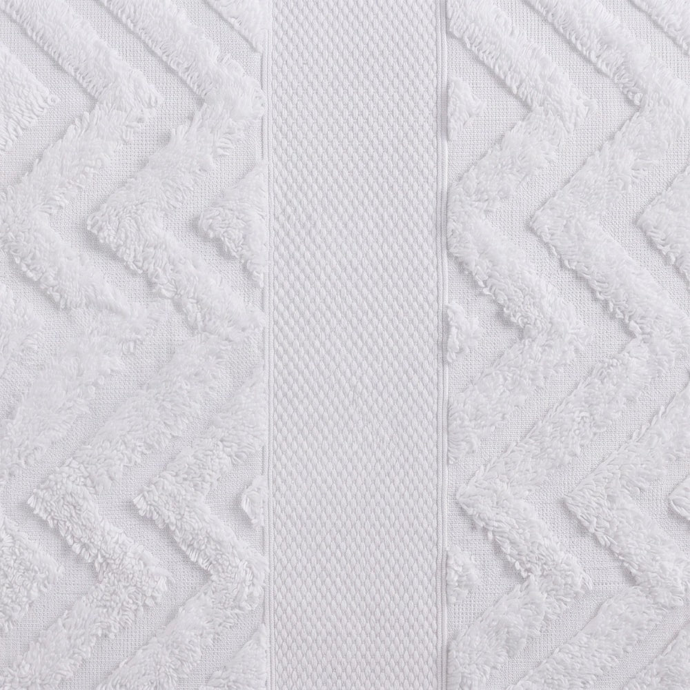 Ariika Bath Towel  (WHITE) — Image 4