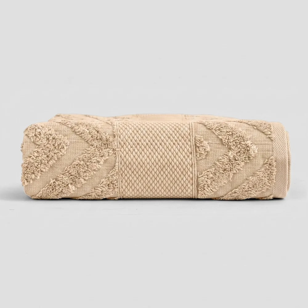 Ariika Bath Towel  (WHITE) — Image 5