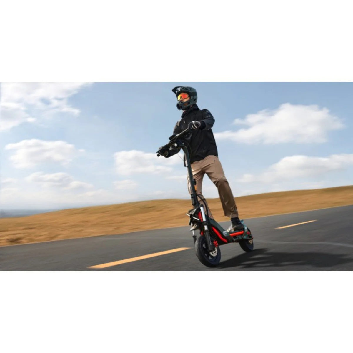 Segway Ninebot Kickscooer ZT3 Pro — Image 3