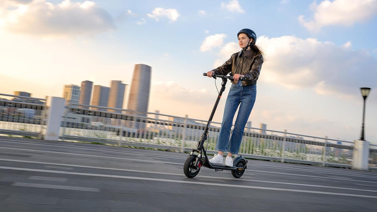Segway Ninebot Kickscooer F2 Pro II Electric Scooter 65Km Range 900W Motor Black — Image 3