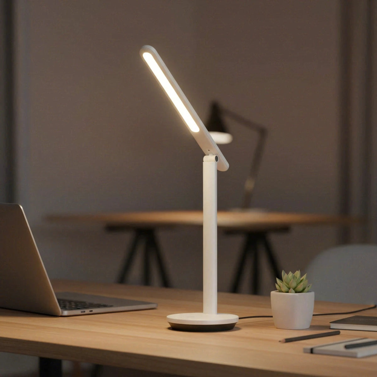 Yeelight Folding Desk Lamp Z1 Pro White- YLTD141 — Image 5