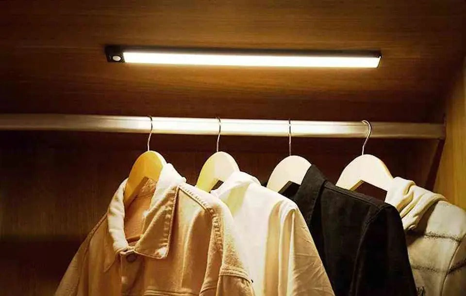 Yeelight Motion Sensor Closet Light A40 Black (11974) — Image 6