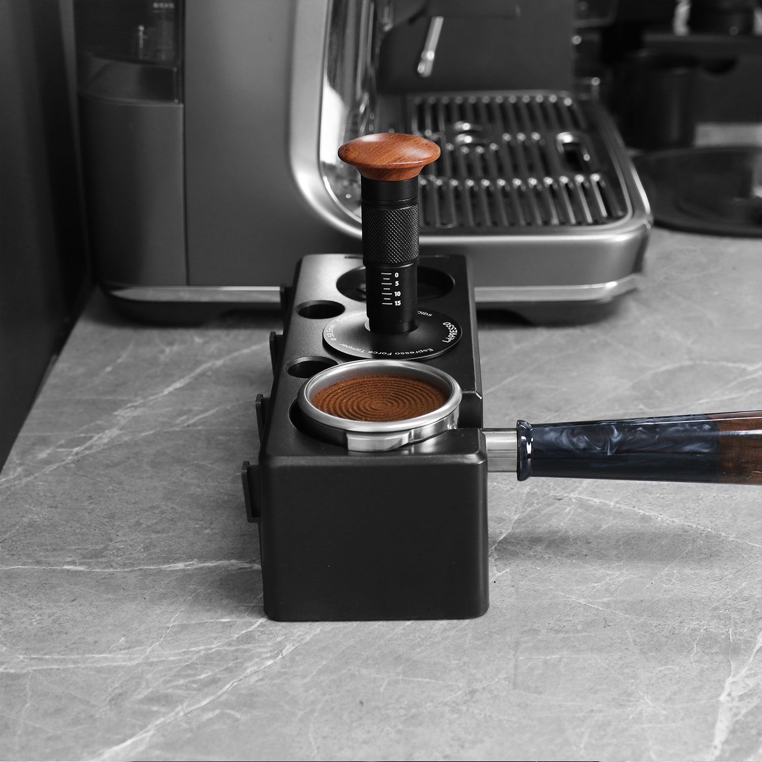 LePresso Auto Pressure Release 58mm Tamper with Thread Base - Black