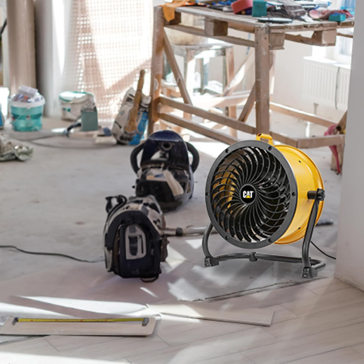 CATERPILLAR 14-Inch Industrial High Velocity Floor Fan