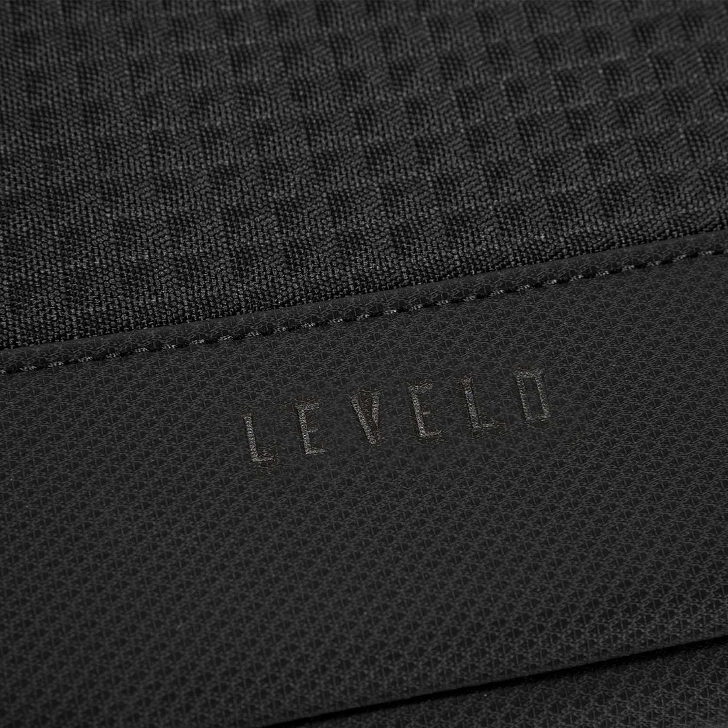 Levelo Springfield 14" Laptop Sleeve - Black