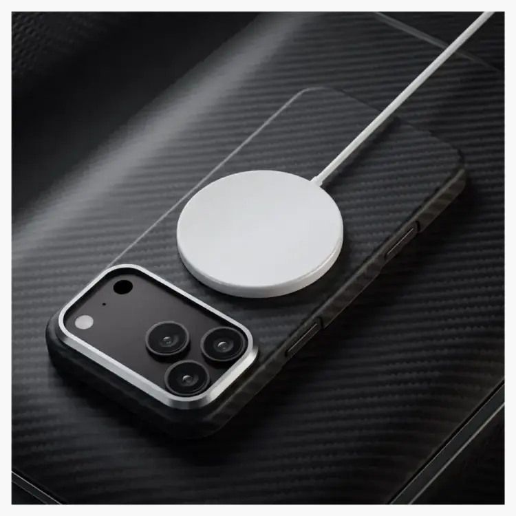 Levelo Sergei 1500D Kevlar Case For iPhone 18 Pro Max - Blac