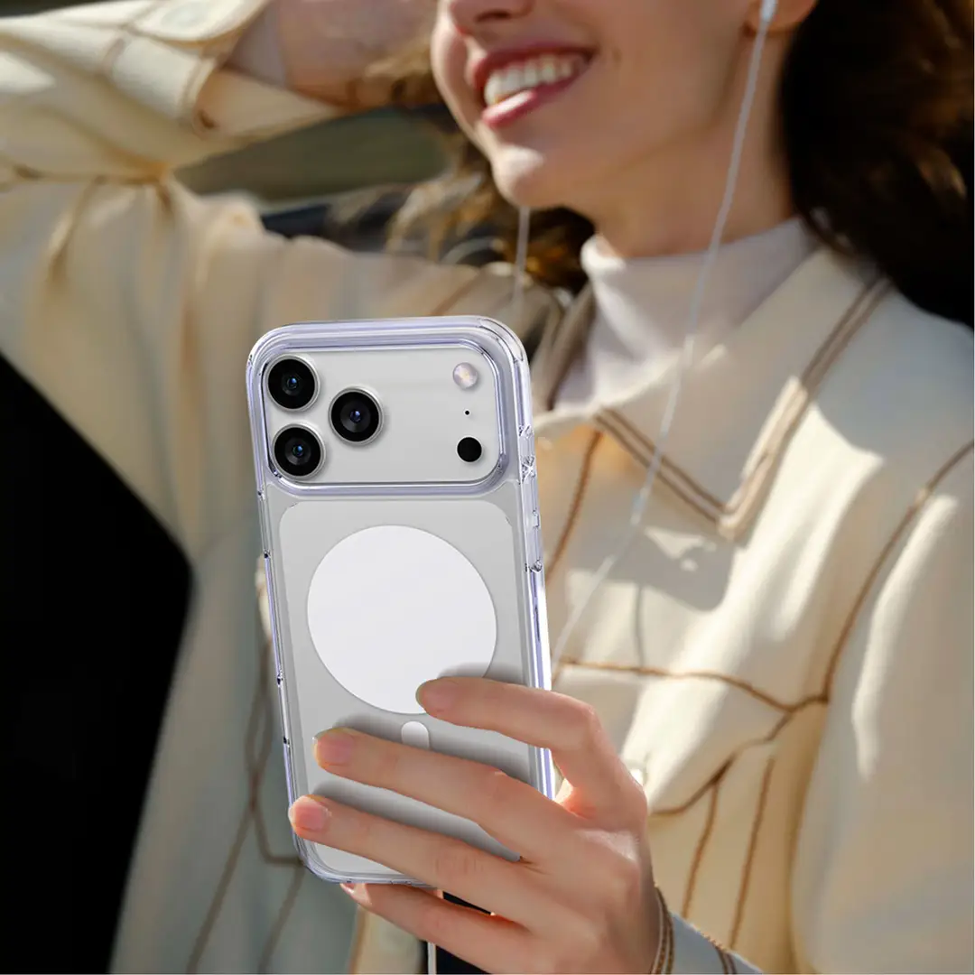 Levelo Clara Pro MagSafe TPU+PC Case For iPhone 18 Pro Max - Transparent/White