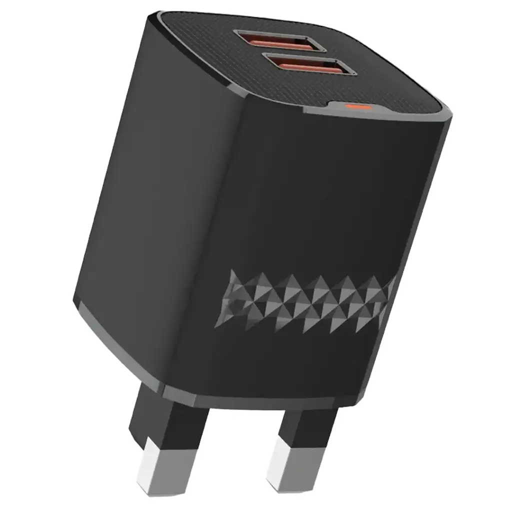 محول Green Lion Universal Conversion Plug 2 متعدد الدول بمقبس UK – أسود