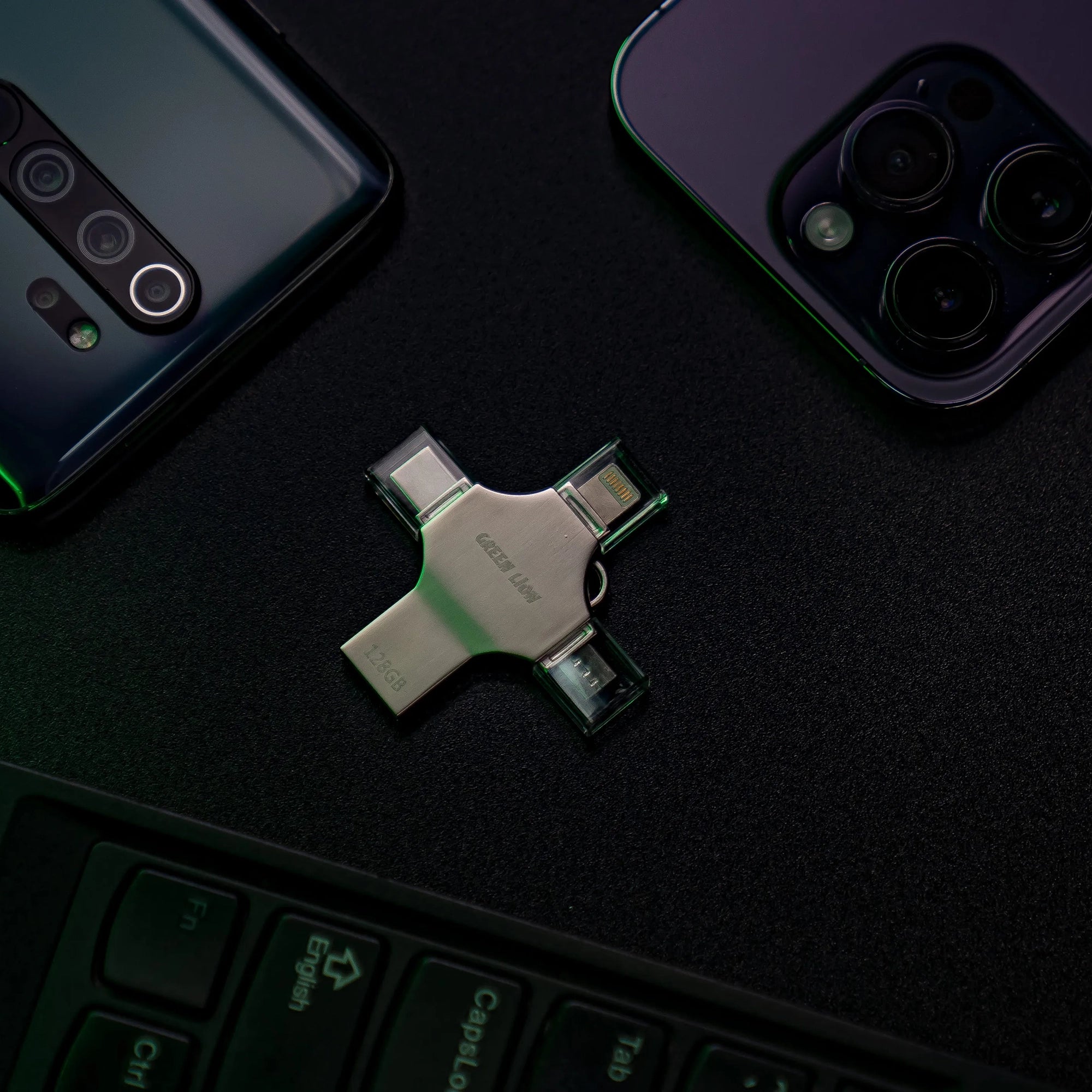 فلاش ميموري 256GB متعدد المنافذ 4 في 1 (USB-C / Lightning / Micro USB / USB-A) – جرين ليون Green Lion