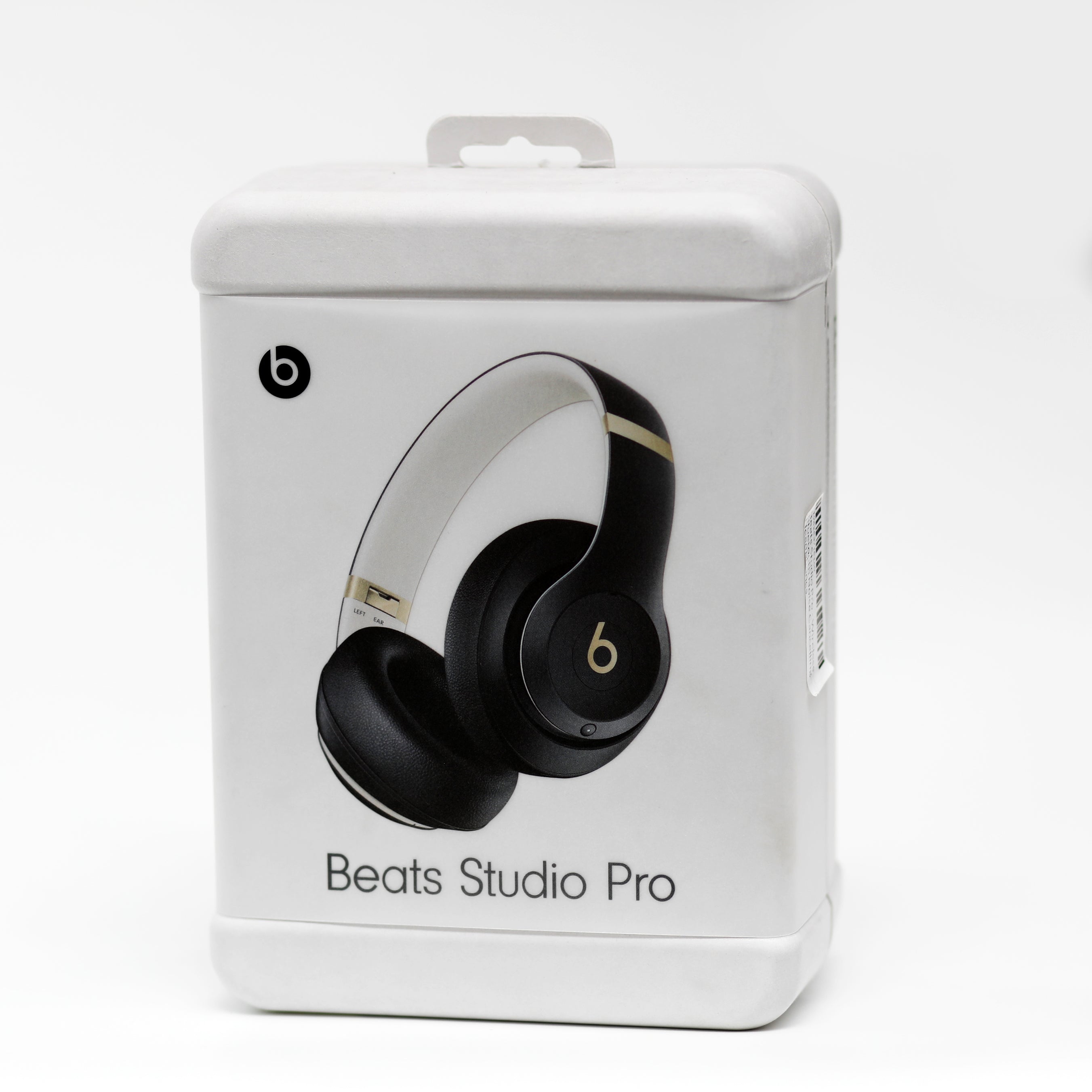 سماعات Beats Studio Pro اللاسلكية مع عزل الضوضاء النشط ANC