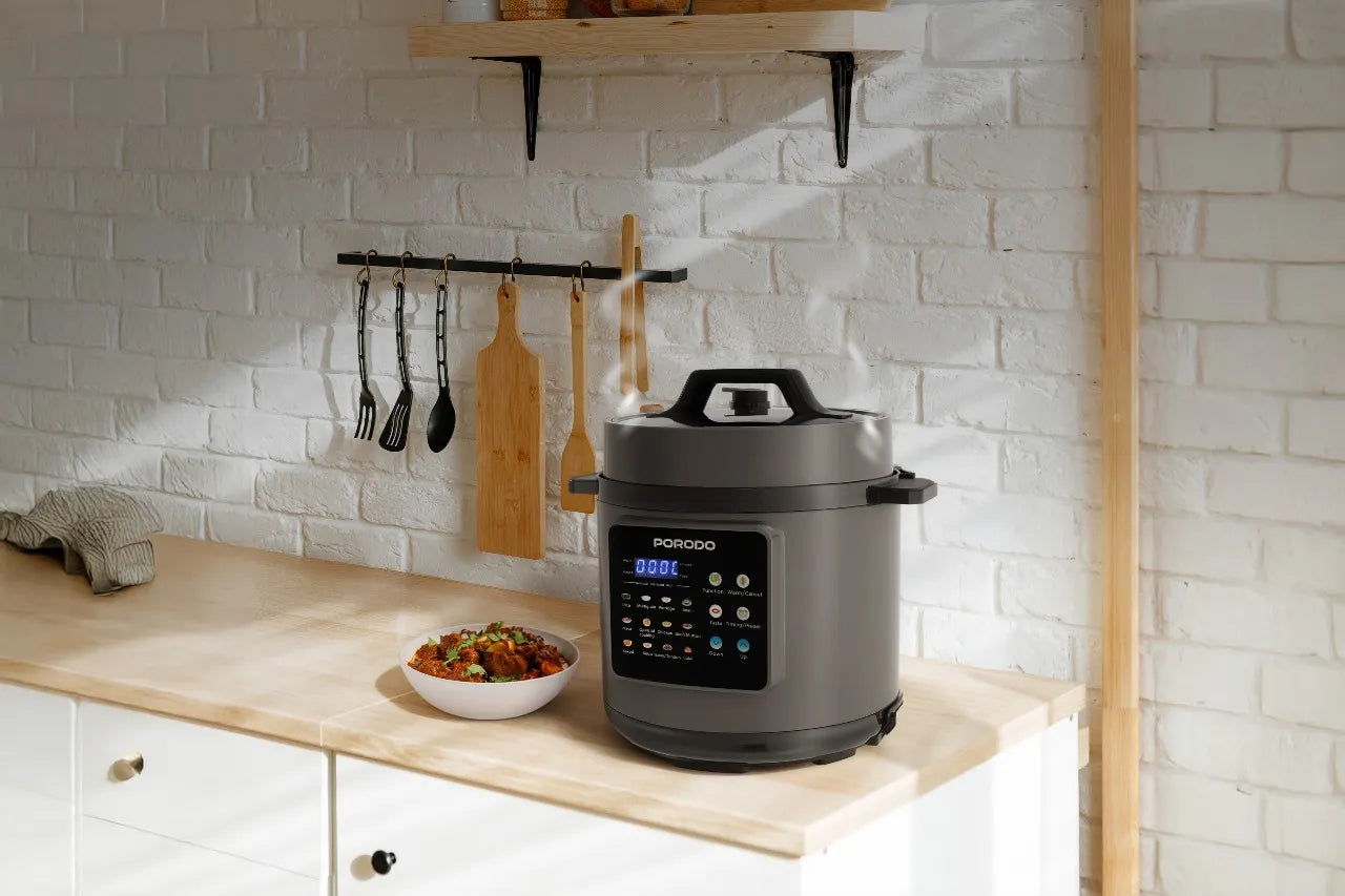 قدر ضغط كهربائي متعدد الاستخدام 6 لتر 1300W بشاشة رقمية ملونة – بورودو Porodo Pressure Cooker