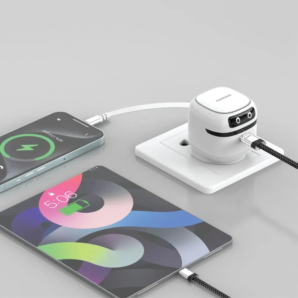 شاحن سفر بورودو Mini بقدرة 65 واط GaN مع منفذين USB-C وكابل مدمج قابل للسحب – أبيض